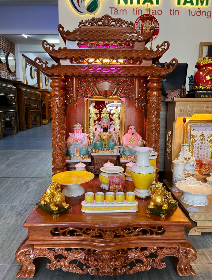 Cách Đặt Ông Địa Thần Tài Đúng Vị Trí Đem Đến Tài Lộc.png